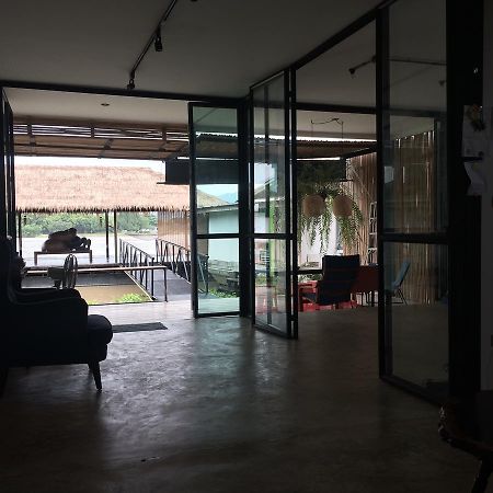 D Hostel Kanchanaburi by Eksteriør bilde
