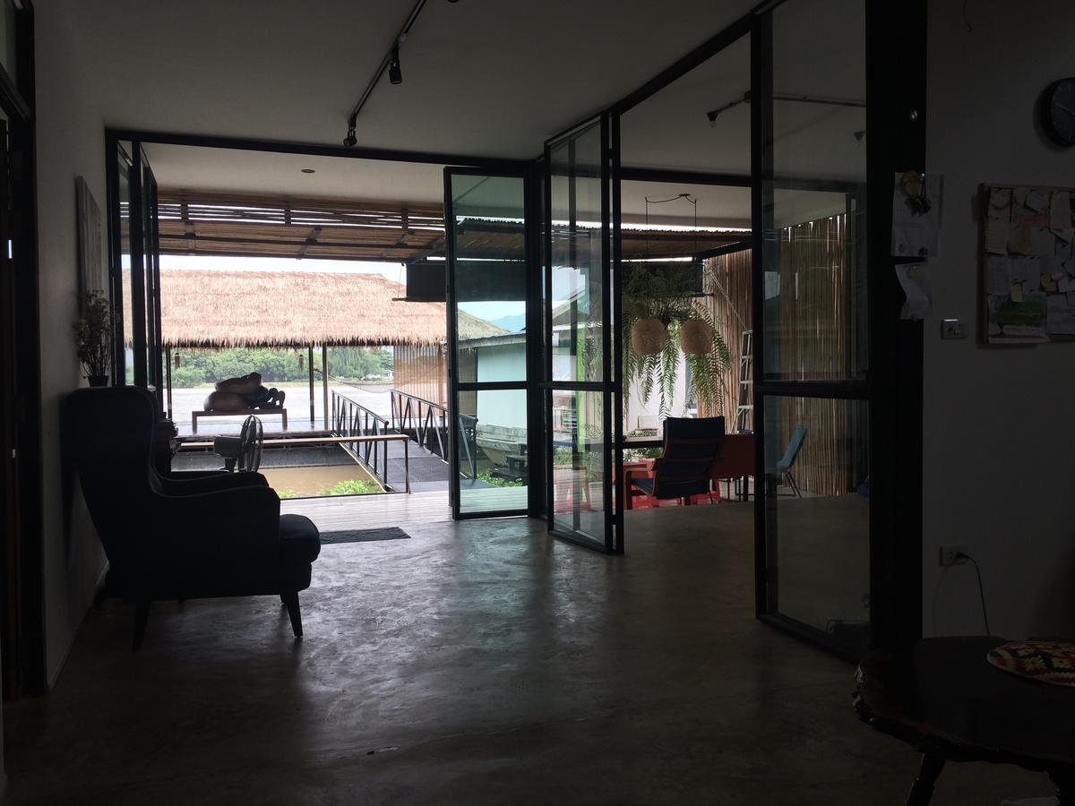 D Hostel Kanchanaburi by Eksteriør bilde