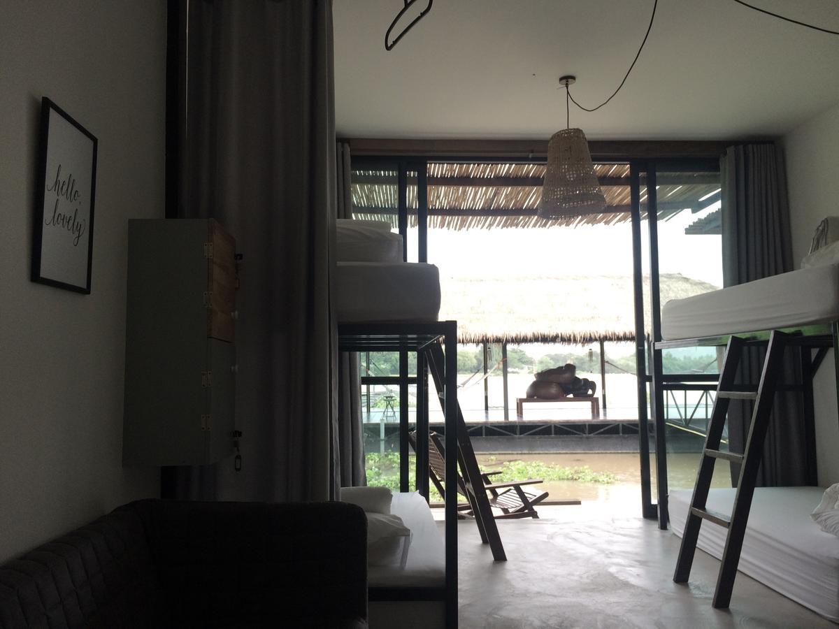 D Hostel Kanchanaburi by Eksteriør bilde